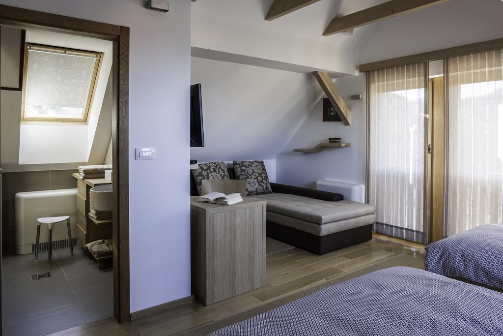Guest House Kalska Domacija Semic Room photo